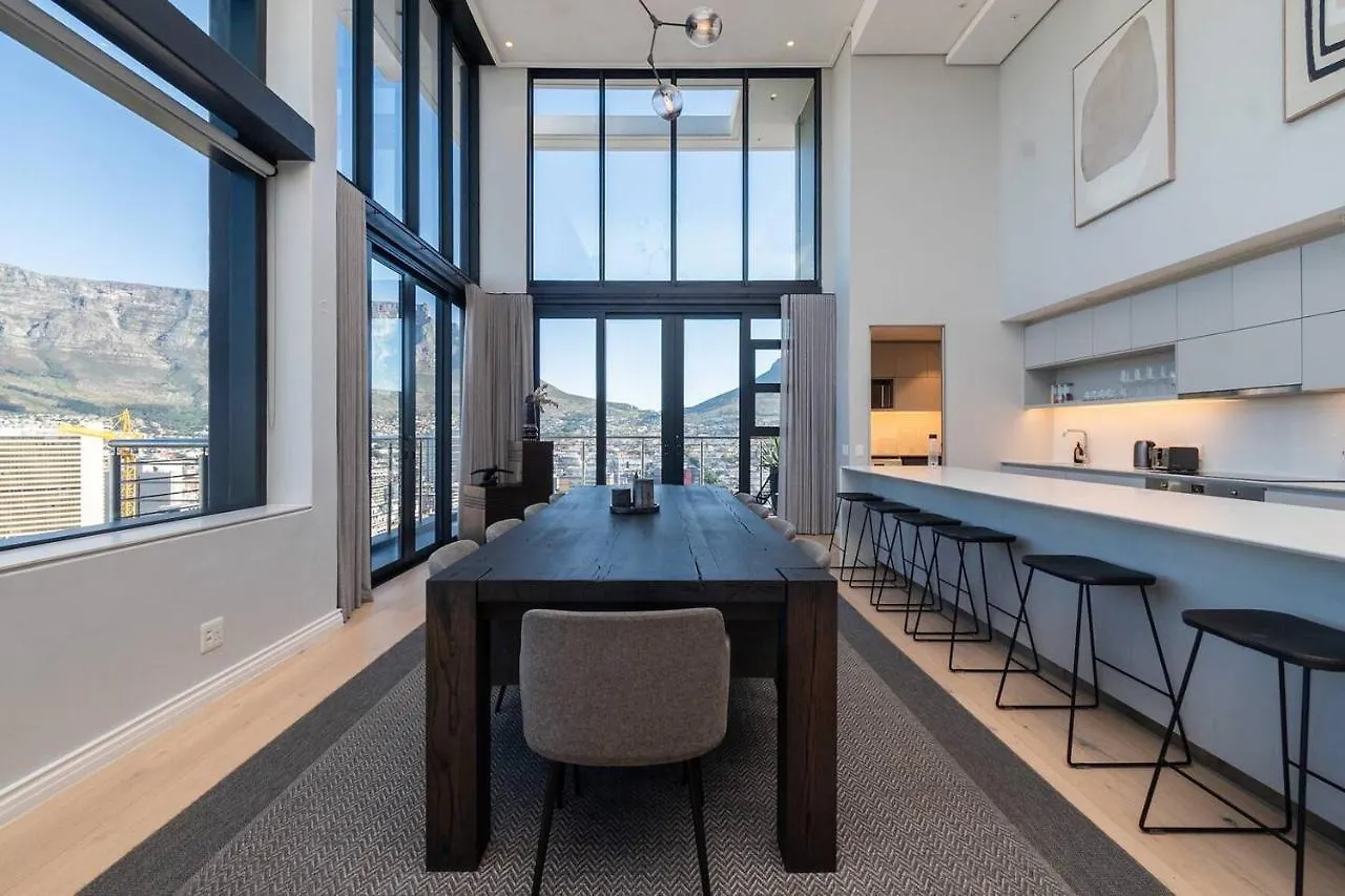Elevated Elegance - Cape Town Apartment South Africa